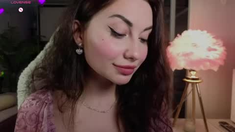 Snapshot of romanticsonya chatting on April 21, 10:45 pm romanticsonya online show from April 21, 10:45 pm