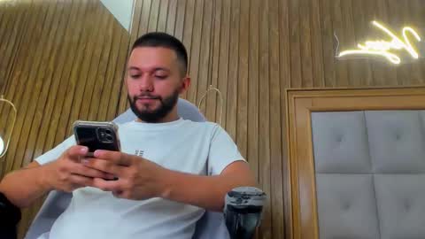 Snapshot of romeo__bossi chatting on March 26, 11:38 am Romeo Bossi online show from March 26, 11:38 am