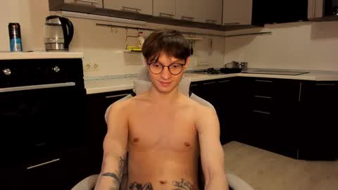 Romeo online show from October 11, 10:25 am