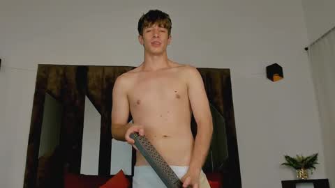 Romeo Ricci online show from May 27, 1:57 am