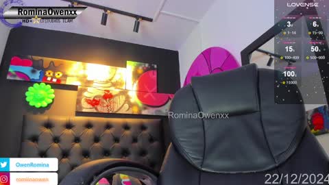 Snapshot of rominaowenxx chatting on December 22, 12:05 pm ROMINA OWEN online show from December 22, 12:05 pm
