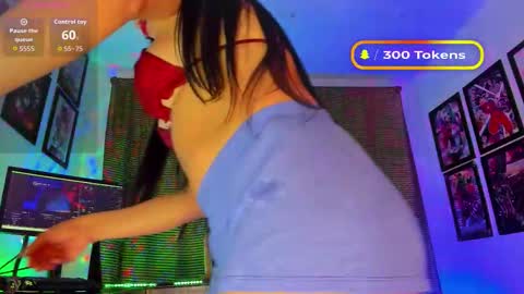 Snapshot of romynahot chatting on February 21, 7:42 am Romyna online show from February 21, 7:42 am