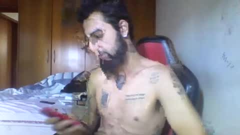 Snapshot of roninx13 chatting on December 7, 12:24 pm roninx13 online show from December 7, 12:24 pm