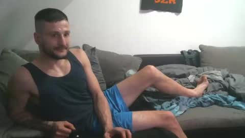 Snapshot of ronnypotti34 chatting on December 31, 3:53 pm Ronny Potthoff online show from December 31, 3:53 pm