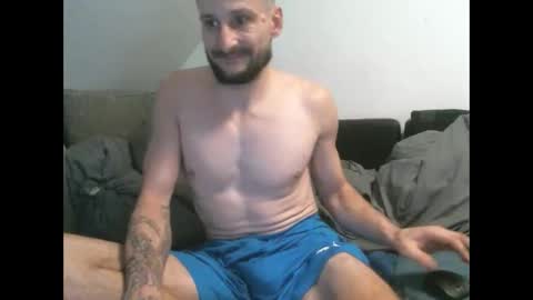 Snapshot of ronnypotti34 chatting on January 13, 5:33 am Ronny Potthoff online show from January 13, 5:33 am