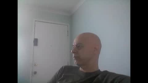 Snapshot of rooboy55 chatting on March 28, 3:17 am rooboy55 online show from March 28, 3:17 am