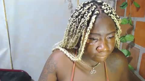 roos_veyker online show from February 12, 3:56 am