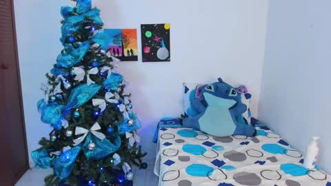    online show from December 15, 1:13 am