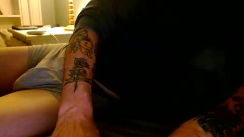 Snapshot of roquehardigan chatting on October 22, 11:26 pm Roque Hardigan online show from October 22, 11:26 pm