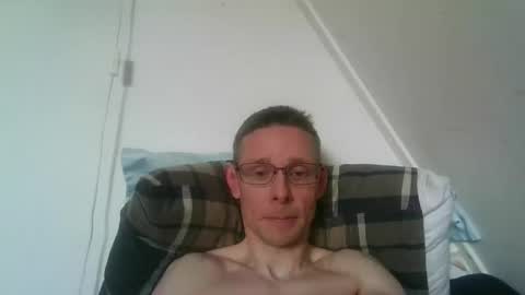 Snapshot of rororober chatting on March 25, 9:59 am rororober online show from March 25, 9:59 am