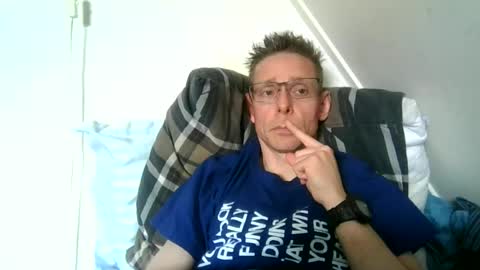 rororober online show from June 15, 1:24 pm