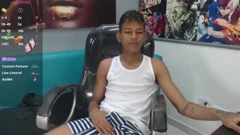 Snapshot of rory_castro chatting on February 8, 5:27 pm RORY CASTRO online show from February 8, 5:27 pm