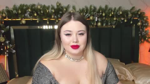 Snapshot of rosa1ia chatting on December 25, 3:08 am Chloe online show from December 25, 3:08 am