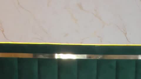 Chloe online show from March 11, 5:19 pm