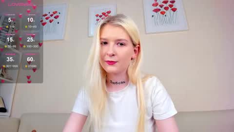 Snapshot of rosa_mariposa_ chatting on March 4, 5:24 pm Rosa online show from March 4, 5:24 pm