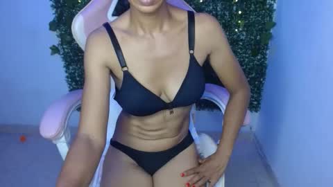 Snapshot of rosa_skinny chatting on March 30, 6:53 pm rosa online show from March 30, 6:53 pm