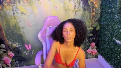 Snapshot of rosa_skinny chatting on May 10, 8:08 am rosa online show from May 10, 8:08 am