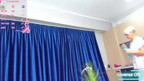 Rose online show from November 4, 4:11 am