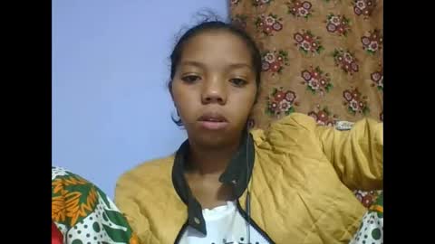 rosah225127 online show from May 9, 3:56 am