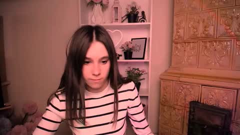 Rose online show from March 27, 8:48 am