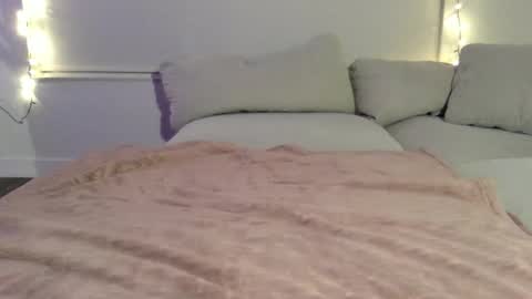 Snapshot of rosalinatoosexy chatting on April 7, 4:24 am Rosalina online show from April 7, 4:24 am