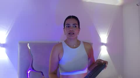 Snapshot of rosalind_tay chatting on January 9, 11:02 am ROSALIN online show from January 9, 11:02 am