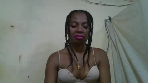 Rosalinda online show from May 7, 9:25 am