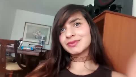 rosasvioletas online show from September 19, 5:02 pm