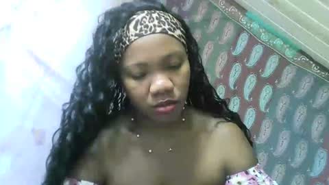Snapshot of rose9794 chatting on July 13, 6:11 pm Rose9794 online show from July 13, 6:11 pm