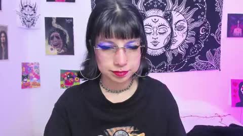 Snapshot of rose_72 chatting on April 10, 7:07 pm Ally online show from April 10, 7:07 pm