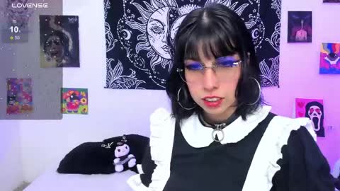 Snapshot of rose_72 chatting on May 13, 9:33 pm Ally online show from May 13, 9:33 pm