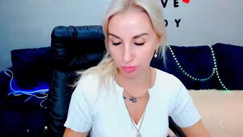 rose  shine online show from September 19, 9:22 am