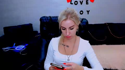 rose  shine online show from September 26, 10:08 am