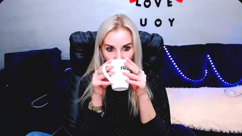 rose  shine online show from October 10, 10:25 am