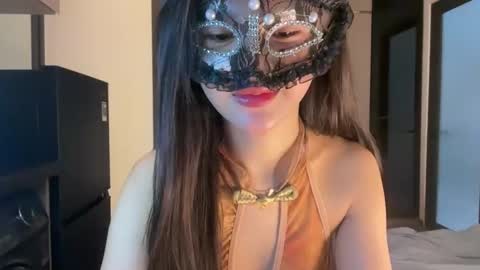 Snapshot of rose_ah chatting on March 23, 3:54 am rose_ah online show from March 23, 3:54 am