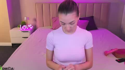 Kimberlly online show from May 19, 12:16 am
