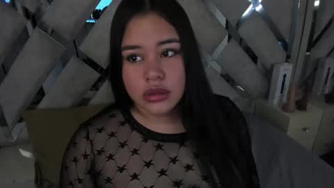 Rose 3 online show from January 18, 7:50 pm