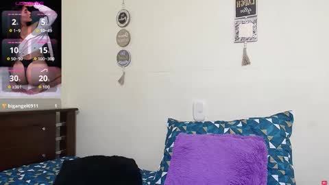 rose_towers4 online show from September 13, 10:53 pm