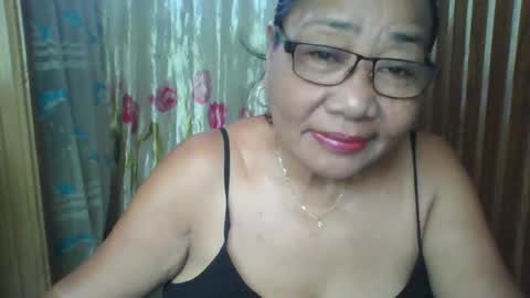 rosebelle66 online show from April 4, 3:05 am