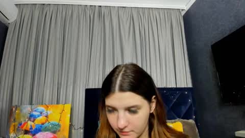 Snapshot of roseblanche2k chatting on January 13, 11:17 pm Florin online show from January 13, 11:17 pm