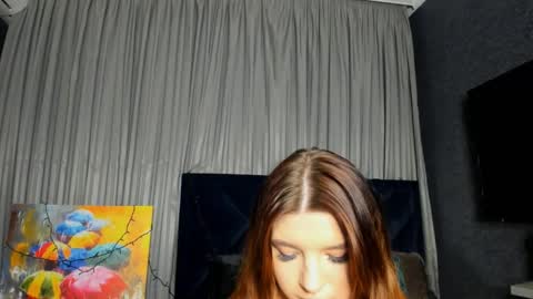 Snapshot of roseblanche2k chatting on January 25, 2:37 am Florin online show from January 25, 2:37 am