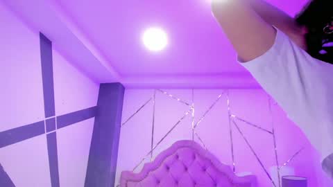 Snapshot of rosecassie chatting on December 30, 7:21 pm Rose online show from December 30, 7:21 pm