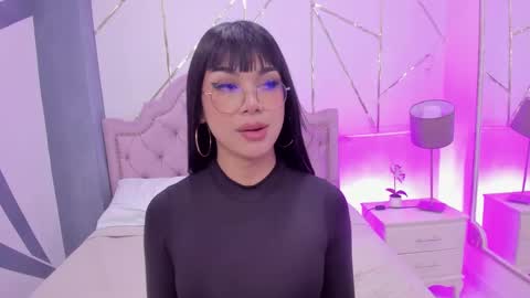 Snapshot of rosecassie chatting on January 26, 4:09 pm Rose online show from January 26, 4:09 pm