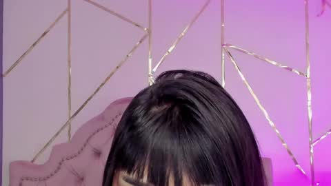 Snapshot of rosecassie chatting on February 4, 1:27 pm Rose online show from February 4, 1:27 pm