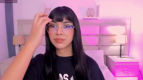 Snapshot of rosecassie chatting on February 28, 2:09 pm Rose online show from February 28, 2:09 pm