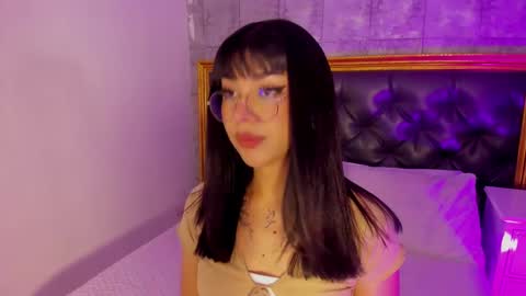 Snapshot of rosecassie chatting on March 11, 1:56 pm Rose online show from March 11, 1:56 pm