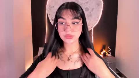 Rose online show from November 25, 1:55 pm