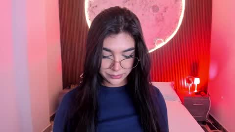 Snapshot of rosecassie chatting on May 10, 2:33 pm Rose online show from May 10, 2:33 pm