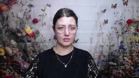 RoseHille online show from November 26, 3:13 pm