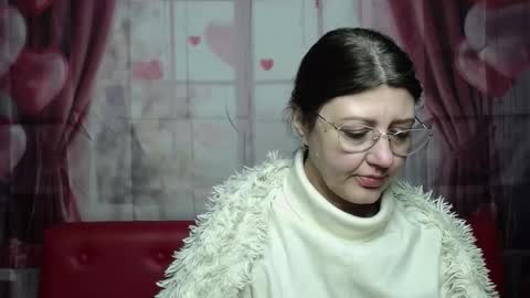 RoseHille online show from February 9, 2:43 pm